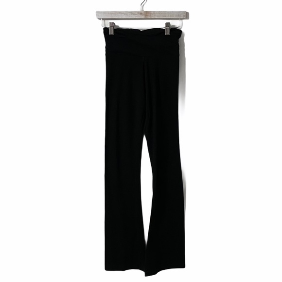 Victoria Secret Sport Black Yoga Pants | Flare Leggings XSmall - Picture 1 of 6